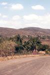Estrada que d acesso a Serra do Estevo